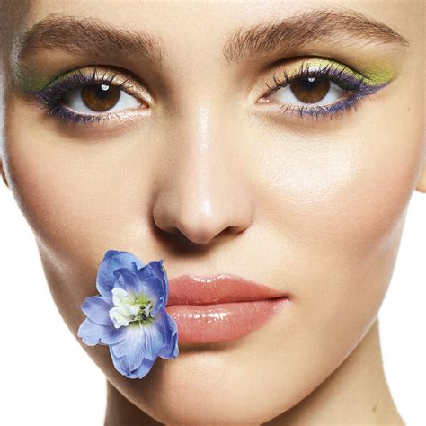 maquillage printemps 2024 chanel|Chanel jardin imaginaire makeup collection.